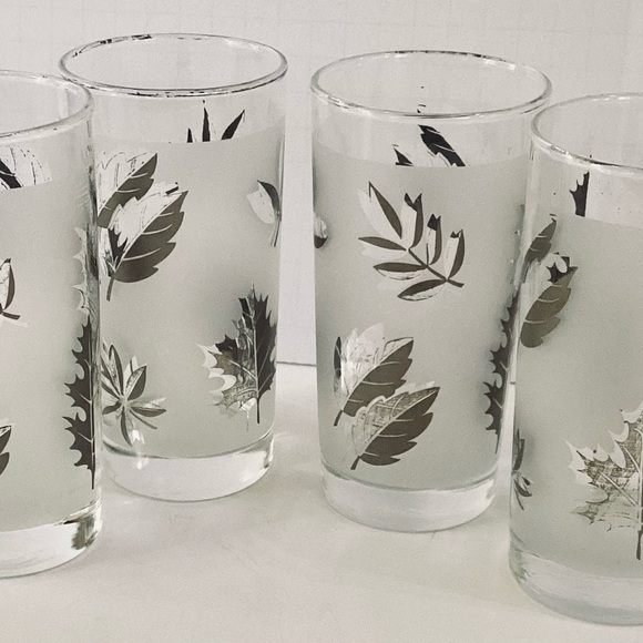 Vintage Libbey Silver Leaf Frosted Barware Drinking Glasses Set of 4 - Picture 1 of 4